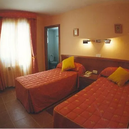Dora Guest house *